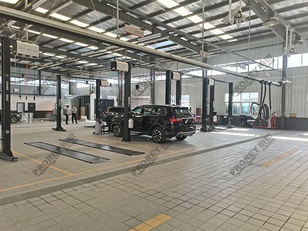 山东红旗4S店-济宁星光红旗05