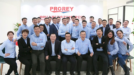 "感恩过往 不忘初心 不惧将来”—铂锐汽车科技管理层年终总结会议