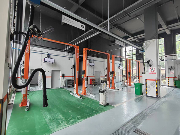 湖北极石4S店-洛轲智能科技(武汉)有限公司 (2)