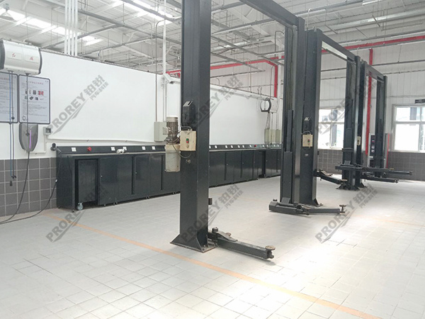 天津红旗4S店-天津博惠红旗 (7)