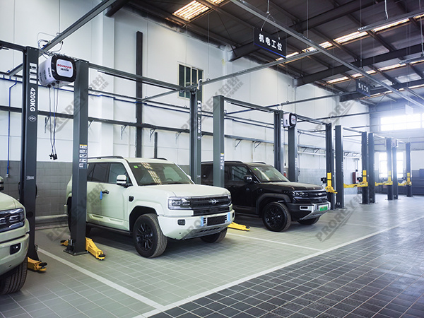 西安方程豹4S店-正耀鸿元方程豹 (5)