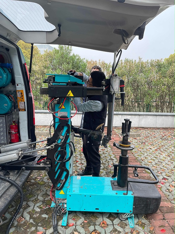 铂锐汽车科技-蔚来服务车维修保养