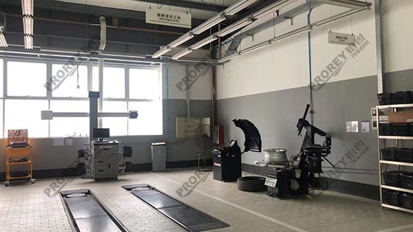 广东沃尔沃4S店-湛江胜强沃尔沃-四轮定位仪