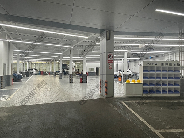 广东AITO4S店-深圳华风正茂AITO (12)