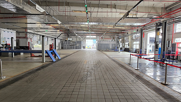 上海岚图4S店-上海普陀岚图 (4)