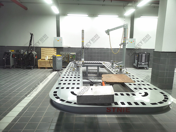 陕西岚图4S店-陕西省汽车贸易有限公司渭南蓝图分公司 (7)