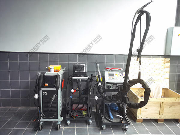 陕西岚图4S店-陕西省汽车贸易有限公司渭南蓝图分公司 (9)